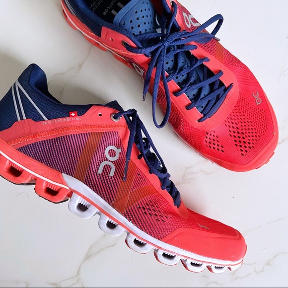 on cloudflow crimson midnight